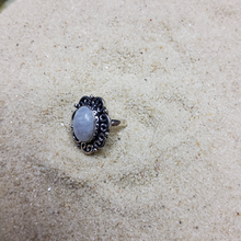 Load image into Gallery viewer, Moonstone Ring US7.25
