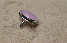 Load image into Gallery viewer, Rose Quartz Statement Ring US8.5
