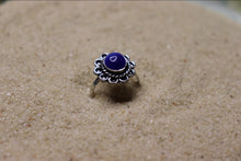 Load image into Gallery viewer, Lapis Lazuli Flower Ring US9
